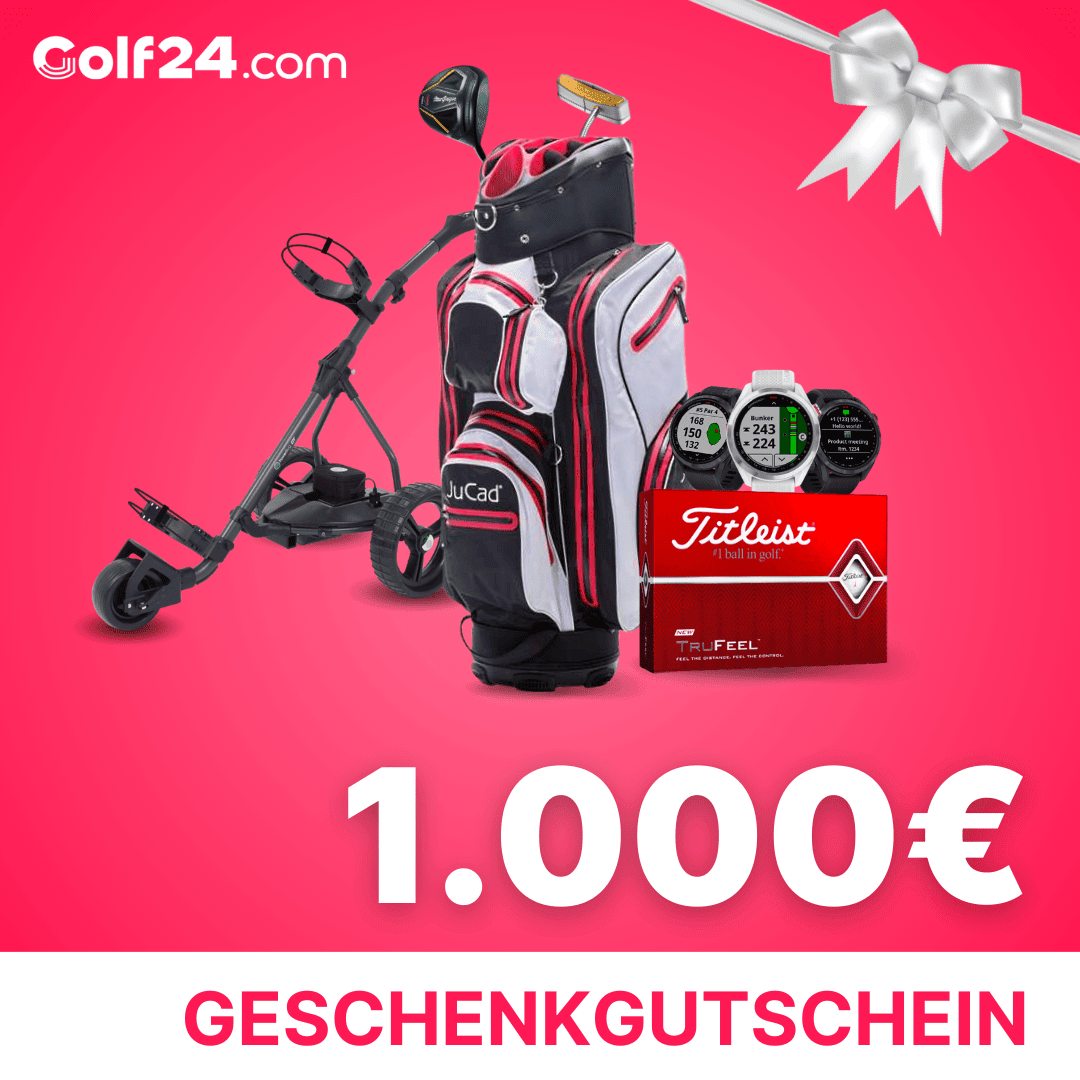 Golf-Set mit schwarzem Trolley, schwarzem und weiß-rotem Golfbag, Golfbällen und Uhren vor rotem Hintergrund und 1000 Euro.