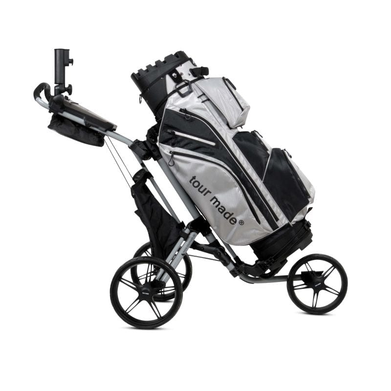 Golftrolley Tour Made 140 Quickfold mit silber-grauem Bag und drei großen Rädern.