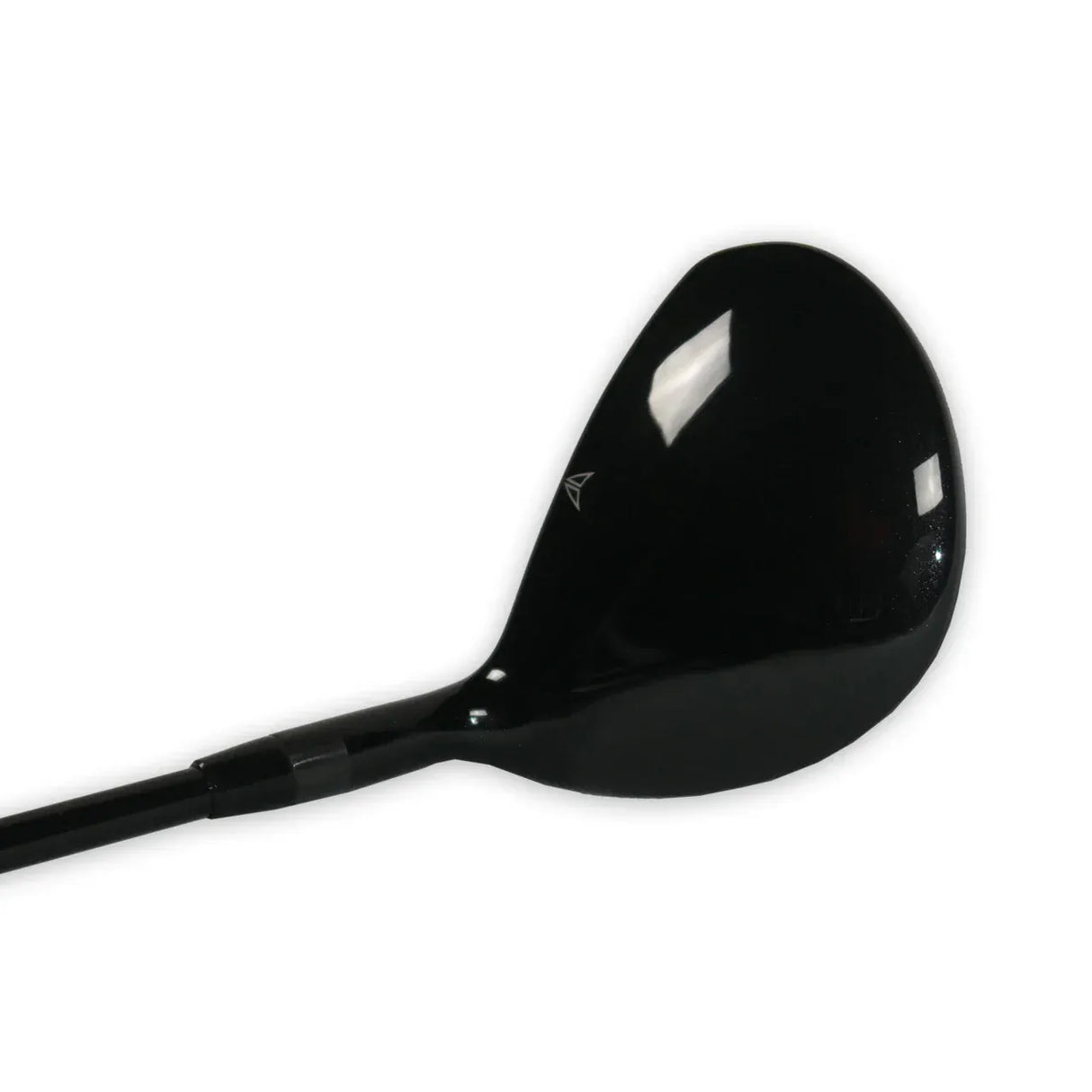 Golfholz-Schlägerkopf in glänzendem Schwarz mit orangefarbenem Schaft, modernes Design.