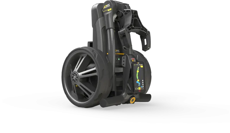 Kompakter schwarzer CT12 GPS EBS XL Lithium Golftrolley zusammengeklappt mit großen Rädern und integriertem Display.