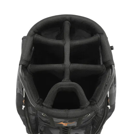 Schwarzer Mizuno BR-D3 Cart Bag mit sieben geteilten Fächern und gepolstertem Tragegriff.