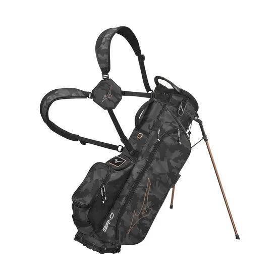 Schwarzes Mizuno BR-D3 25 Standbag mit Camouflage-Muster, Tragegurt und ausklappbarem Ständer.
