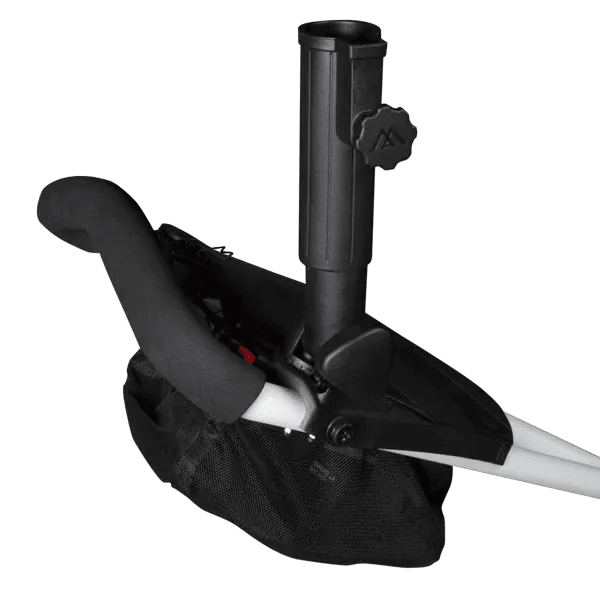 Schwarzer QF Classic Regenschirmhalter mit verstellbarer Halterung und schwarzem Schutzbezug.
