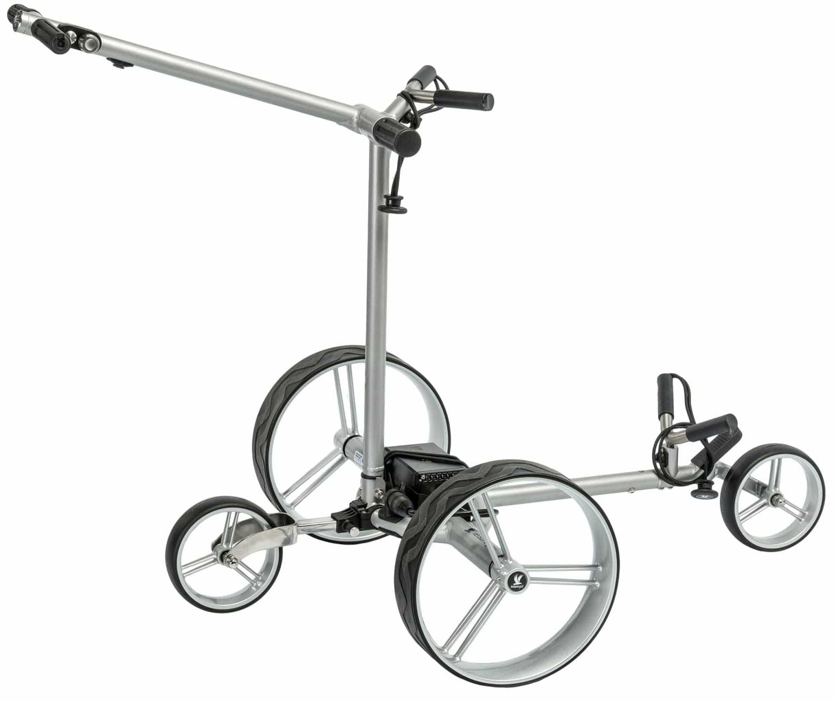 Schlanker silberner Golf Trolley mit drei großen Rädern und integriertem Fernbedienungsgriff.