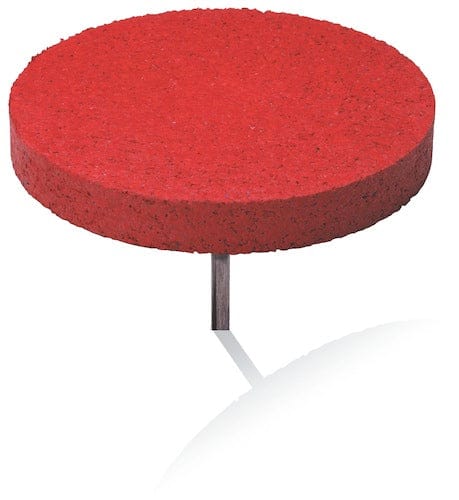 Runder roter Entfernungsmarker aus Altgummi, Ø 20 cm, mit Metallstift.