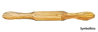 Holzgriff für Lochschneider mit ergonomischer Form und natürlicher Holzmaserung.