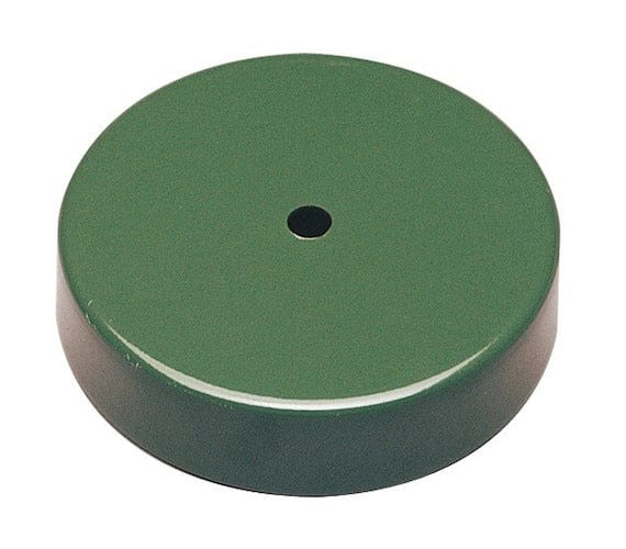 Runder grüner Gummideckel mit mittigem Loch, recyceltes Material.