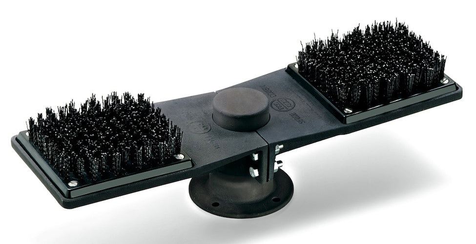 Schwarze doppelte Spikebürste mit rundem Montagesockel aus Kunststoff.