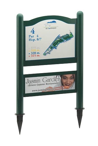 Grünes Steckschild mit bedrucktem Tee Signs Aufkleber 40 x 48 cm und Werbeeinlage.