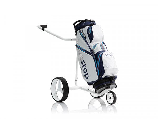 Elektrischer JuCad Carbon Travel Bianco SV 2.0 Golftrolley in Weiß mit blauen Akzenten und zwei Rädern.