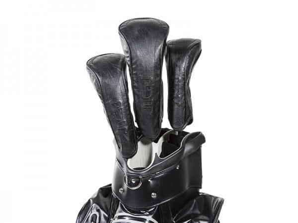 Schwarzes JuCad Schlägerhauben Set aus Leder mit drei verschiedenen Größen für Golfschläger.