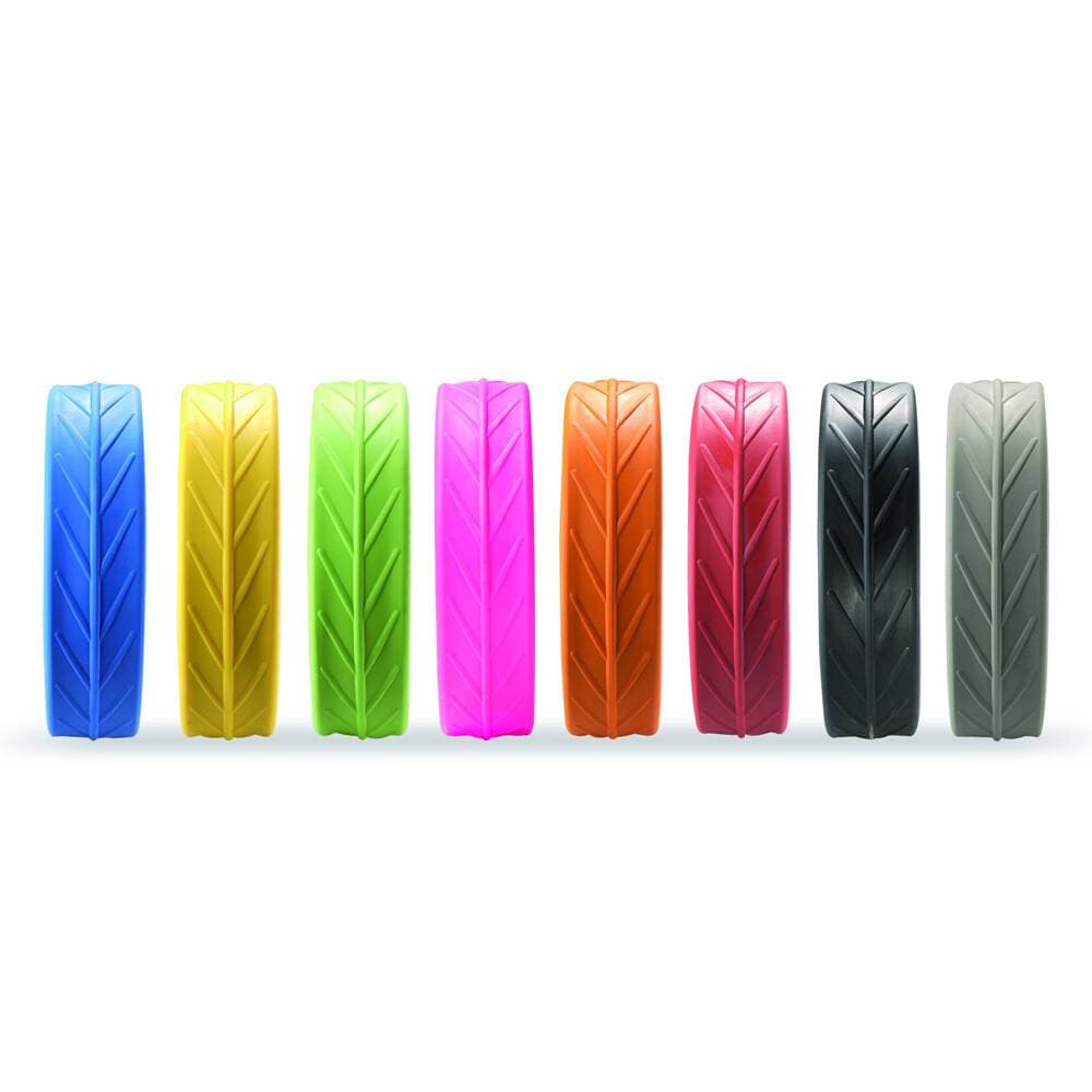 Buntes Set aus Jucad Golf Trolley Reifen mit Felgen in Blau, Gelb, Grün, Pink, Orange, Rot, Schwarz und Titan-Silber.