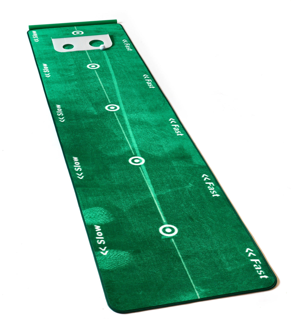 Grüne Pro-In Visible 4.0 Putting Matte mit Markierungen und zwei Putting-Löchern.