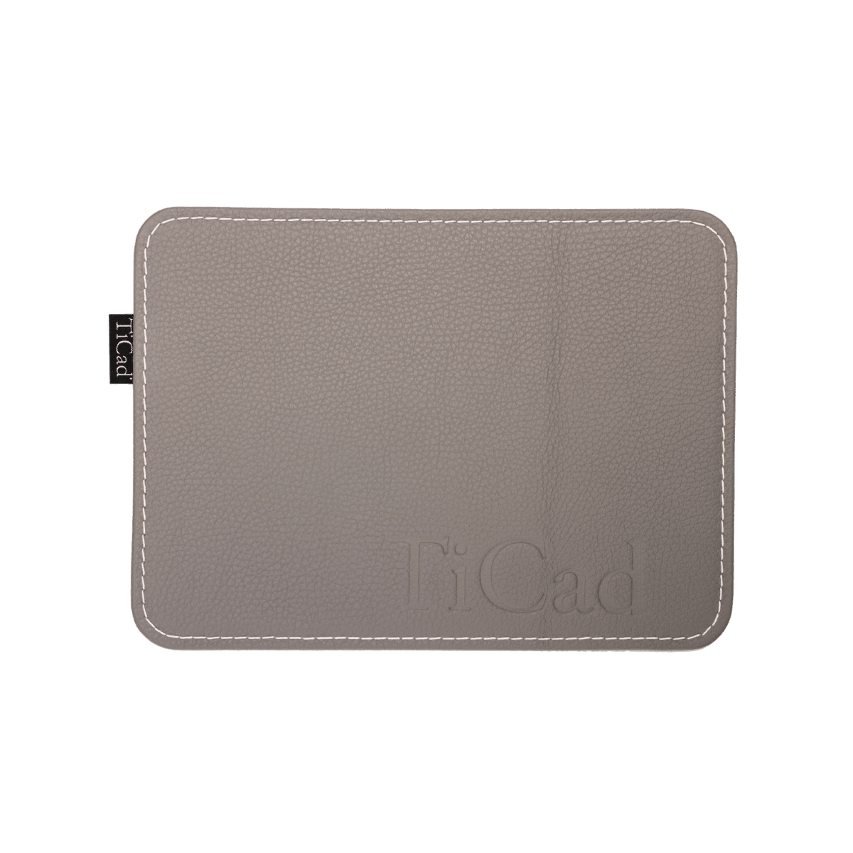 Mousepad aus grauem Leder mit feiner Steppnaht und geprägtem TiCad Logo.