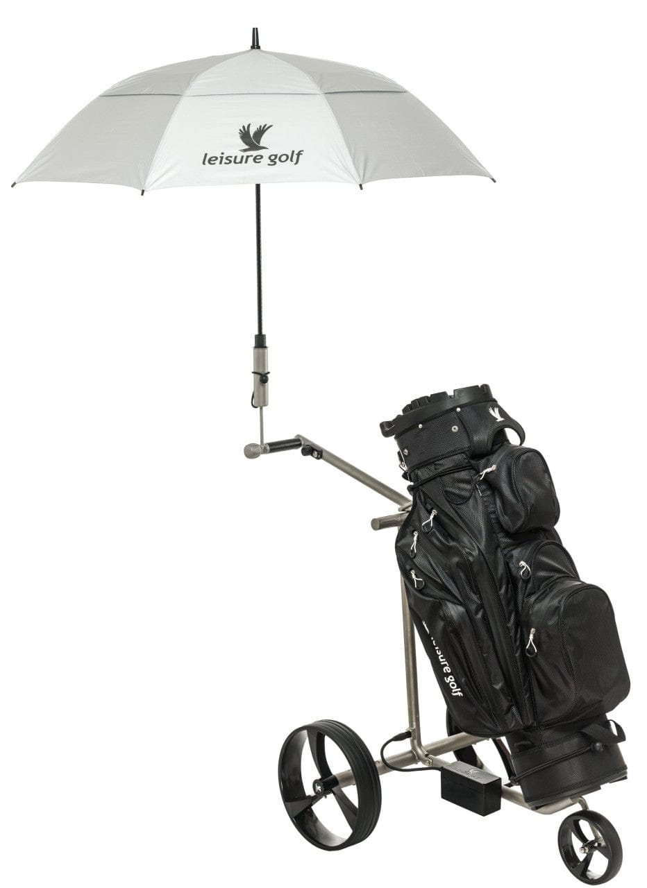 Leisure Golf UV Silberschirm mit schwarzem Logo am Golfwagen befestigt, schwarzer Golftrolley mit Tasche.