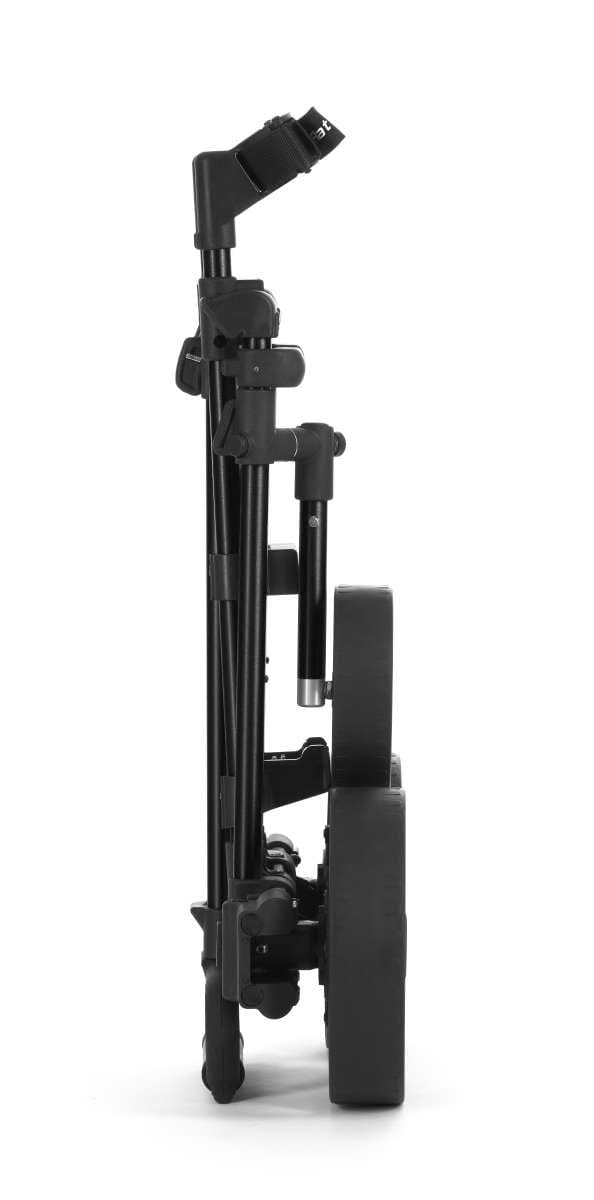 Schwarzer kompakter zusammengeklappter Golftrolley Flat Cat Touch 2025 stehend.