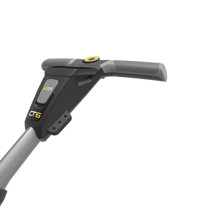Elektrischer Golftrolley-Griff mit integriertem CT6 GPS-Display und gelber Bedientaste.