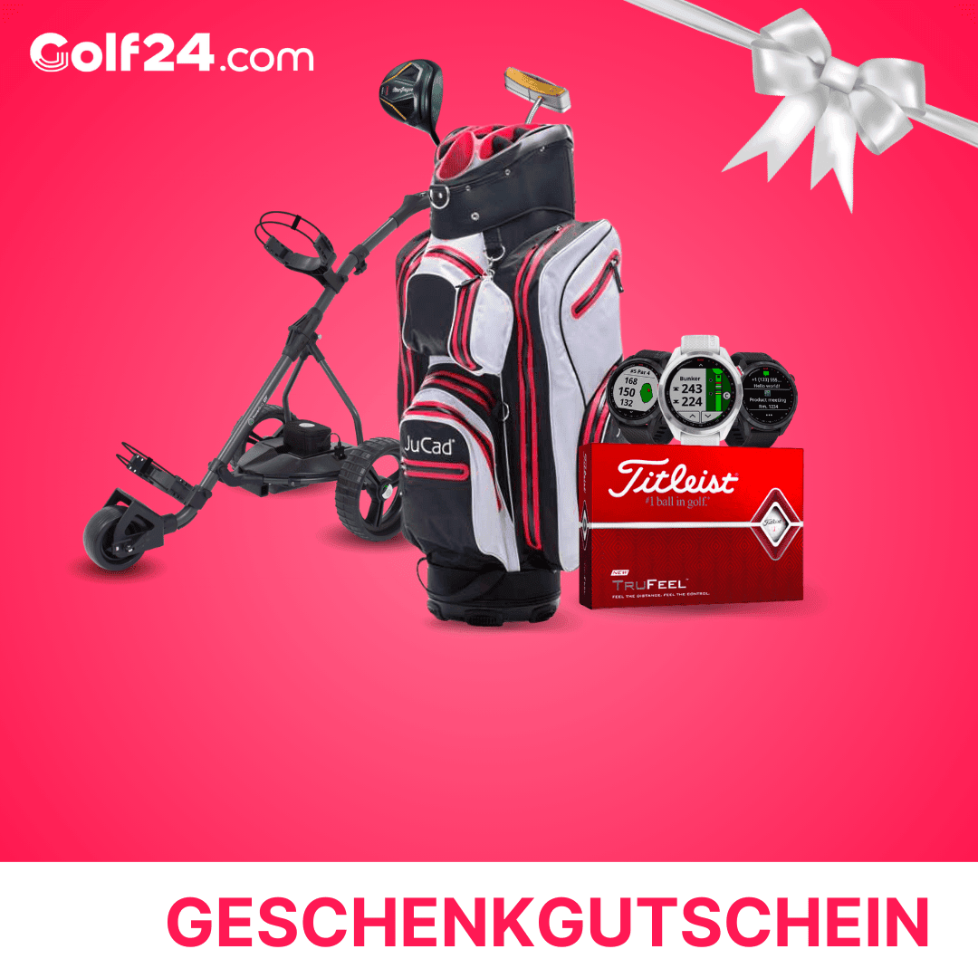 Golfbag mit Golfschlägern, Golfcaddy, Titleist Golfbälle und Uhren auf pinkem Hintergrund.