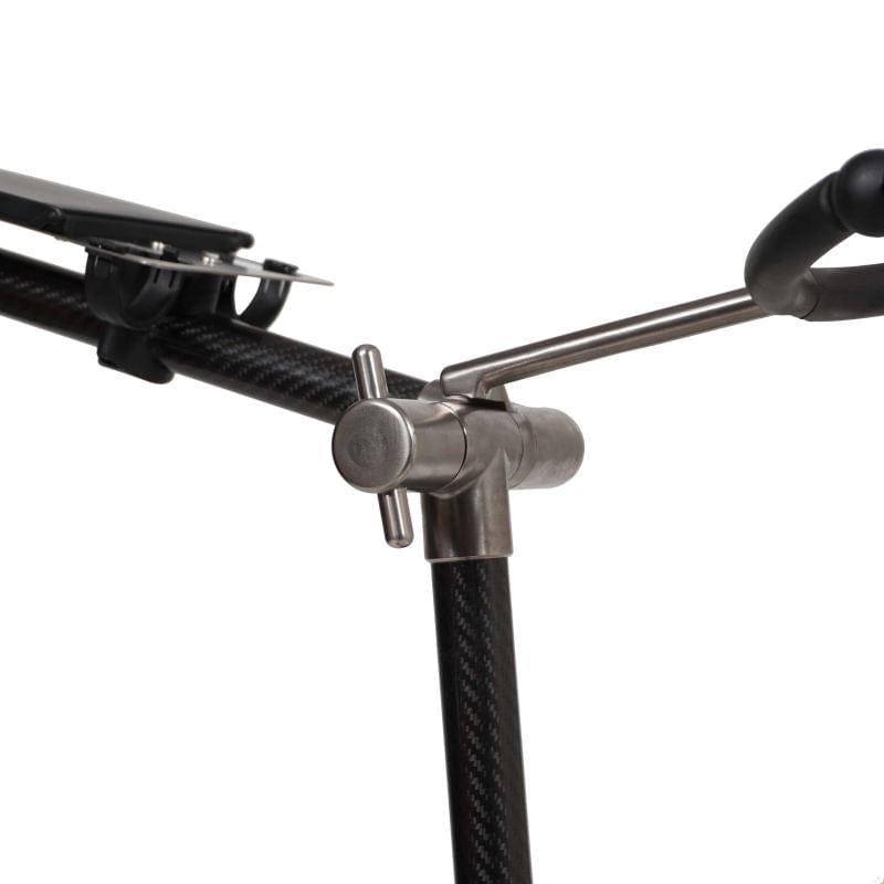 Carbonfarbener elektrischer Golftrolley mit schwarzem Griff und metallischem Verbindungsstück.