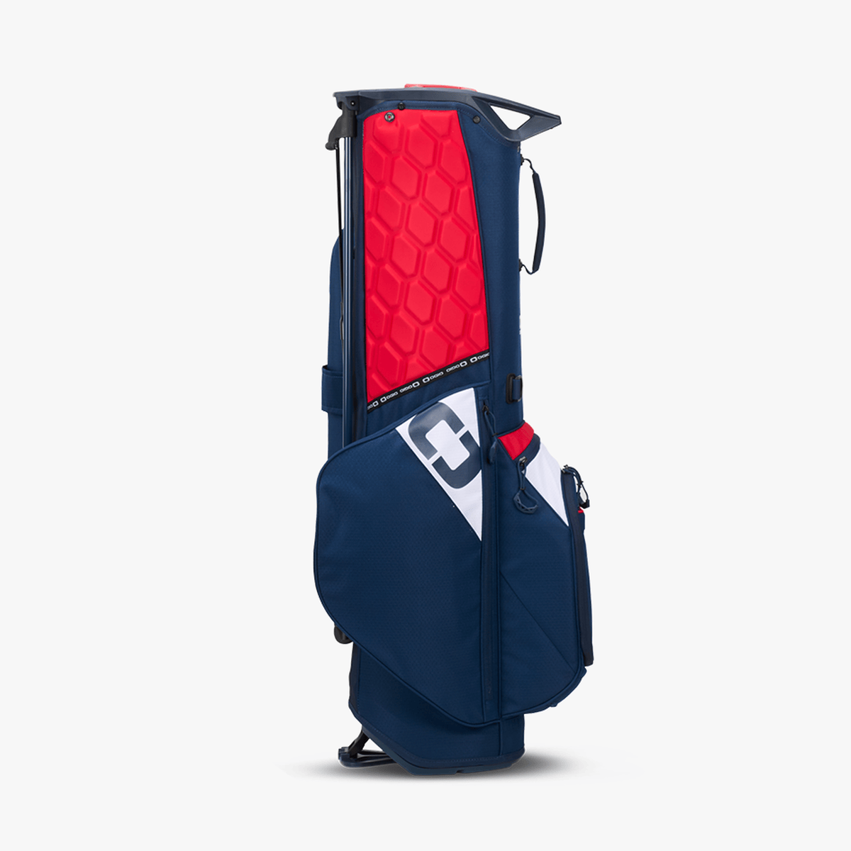 Golf Standbag OGIO Fuse 2025 in Blau mit rotem Polster und großen Seitentaschen.