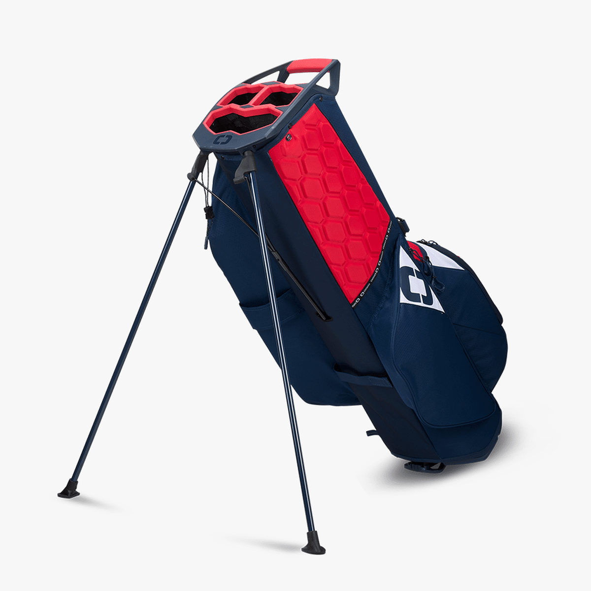 Golf-Standbag OGIO Fuse 2025 in Marineblau mit roten Polstern und schwarzem Gestell.