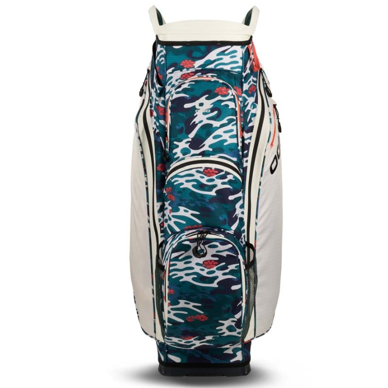 Golfcartbag mit blau-weiß-rotem Camo-Muster, mehreren Reißverschlusstaschen und weißen Seiteneinsätzen.