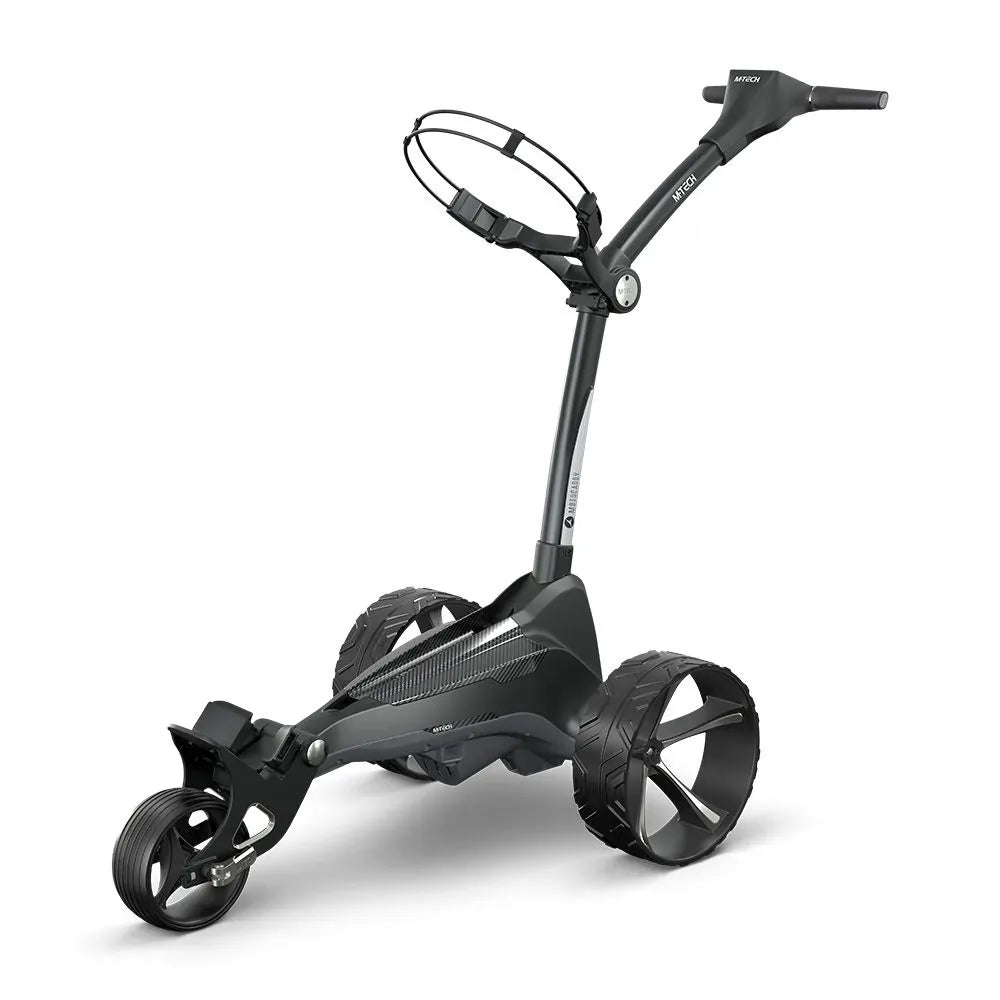 Schwarzer Motocaddy M-TECH GPS Ultra Lithium Elektro-Golftrolley mit drei Rädern und Smartphone-Halterung.