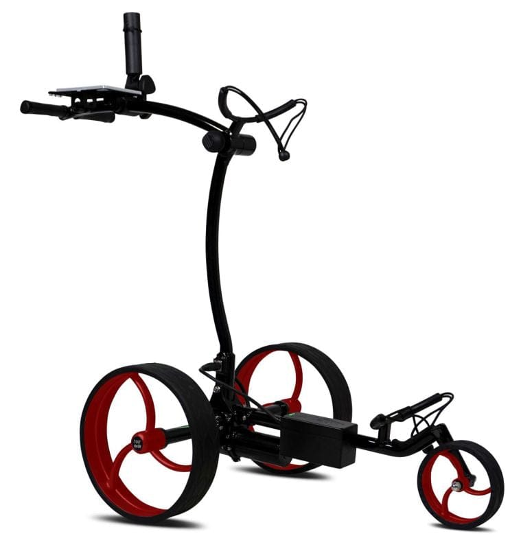Elektrischer Golftrolley Tour Made RT-610S in Schwarz-Rot mit drei großen Rädern und ergonomischem Griff.